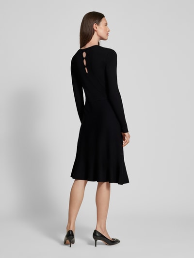 ROBE LÉGÈRE Knielanges Strickkleid mit V-Ausschnitt Black 5