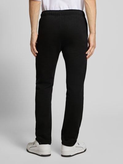 CHAMPION Dres o kroju regular fit z nadrukiem z logo Bordowy 7