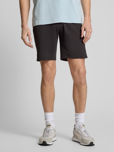 Joy Shorts mit Reißverschlusstaschen Modell 'LAURIN' Black 4