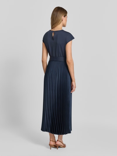 Weekend Max Mara Regular Fit Freizeitkleid mit Plissee-Rock Modell 'GELA' Dunkelblau 5