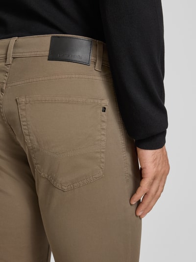 Pierre Cardin Tapered Fit Hose mit Eingrifftaschen Modell 'Lyon' Oliv 3