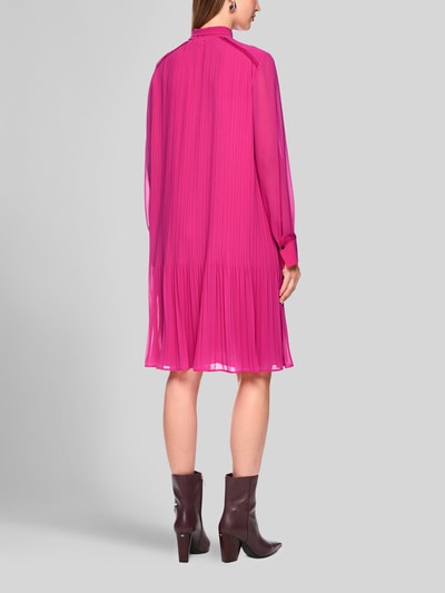 Marc Cain Knielanges Kleid mit Bindeschleife Pink 5