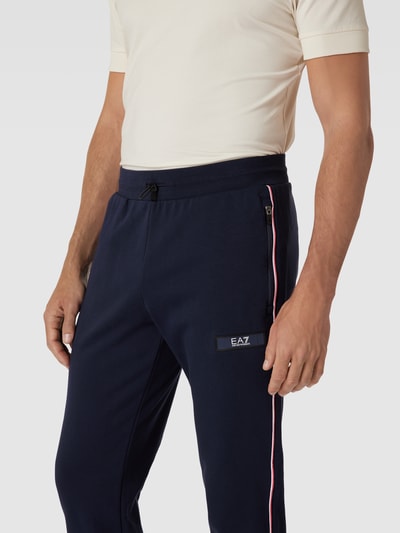 EA7 Emporio Armani Sweatpants mit Label-Details Marine 3