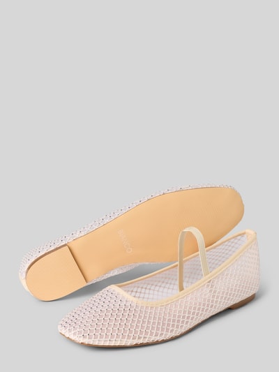 Produktfoto, baleriny z obszyciem z kamieni stras i paseczkami Ballerinas mit Strasssteinbesatz und Riemchen von BIANCO z tkaniny, lekko zaokrąglony kształt, siateczka, gładka podeszwa, wysokość obcasa w rozmiarze 40: 1 cm, wysokość cholewki w rozmiarze 40: 7 cm, szerokość cholewki w rozmiarze 40: 5 cm
