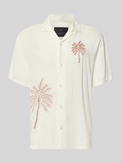 Produktfoto, Relaxed Fit Freizeithemd aus Viskose mit Stitchings von JACK & JONES, kremowa koszula casualowa premium z haftami, model 'LAFRED PLACEMENT', kołnierz z połami, listwa guzikowa, długość tyłu w rozmiarze M: 70 cm, szerokość w rozmiarze M: 49 cm, długość rękawów w rozmiarze M: 24 cm