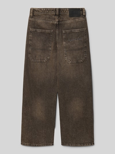 Productfoto, Baggy Fit Jeans in 5-pocket design model 'ALEX' van Jack & Jones, pure katoen, knoop- en ritssluiting, kinderjeans, bruine used-look, context: taillewijdte 35 cm, binnenbeenlengte 61 cm bij maat 140