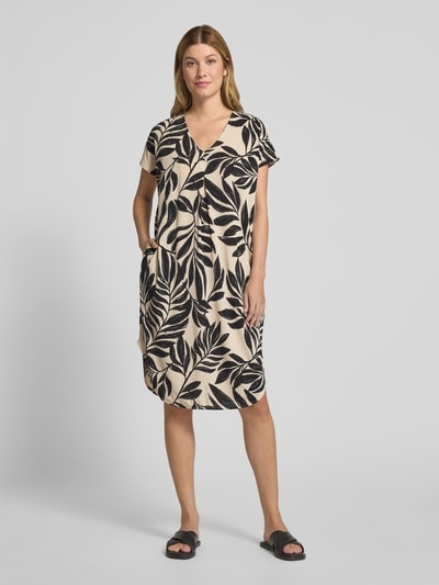 FREE/QUENT Knielanges Kleid mit V-Ausschnitt Modell 'Floi' Black 4