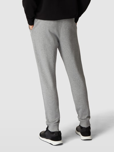 Napapijri Sweatpants mit Label-Detail Modell 'ICE' Mittelgrau 5