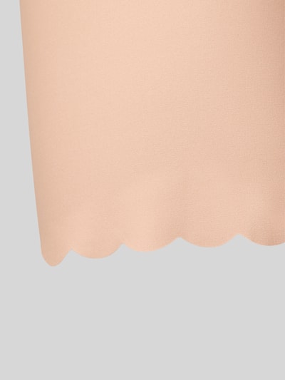 Produktfoto, Slim Fit Bikershorts mit Zierabschlüsse von Skiny, elastischer Material-Mix, Beige mit gewelltem Saum, glatte Textur
