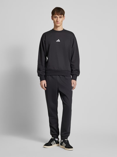 ADIDAS SPORTSWEAR Sweatshirt mit Label-Stitching Black 1