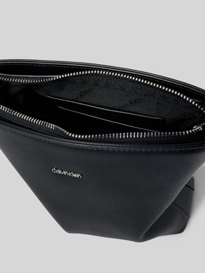 CK Calvin Klein Umhängetasche in Leder-Optik Modell 'CK MUST' Black 5