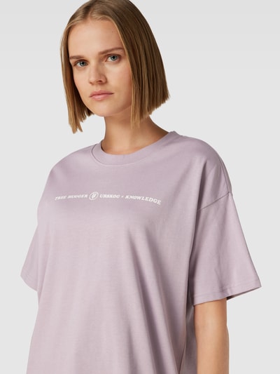 Knowledge Cotton Apparel T-shirt o kroju oversized z nadrukiem z logo Fiołkoworóżowy 3