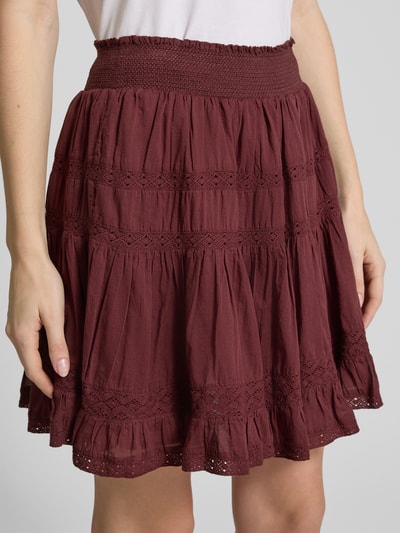 Neo Noir Minirok met gehaakt kant, model 'Callia' Bordeaux - 3