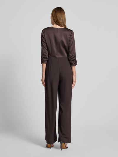 Adrianna Papell Cocktail-Jumpsuit mit V-Ausschnitt und 3/4-Arm Schoko 5