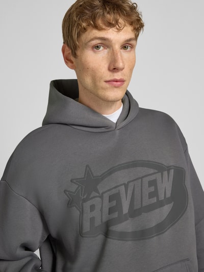 REVIEW Hoodie mit Kapuze und Känguru-Tasche Dunkelgrau 3