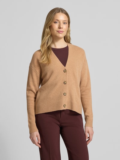 Christian Berg Woman Regular Fit Strickjacke aus reiner Wolle Camel 4