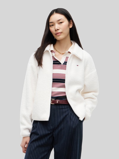 Tommy Jeans Boxy Fit Teddyjacke mit Label-Patch Weiss 4