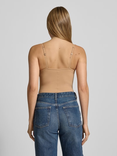 HANRO 2-in-1-BH-Top mit gepolsterten, gemoldeten Cups Modell 'ALLURE' Beige 5