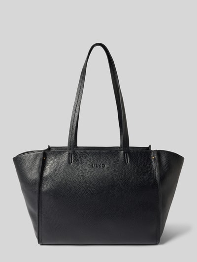 Produktfoto, Tote Bag mit Logo-Detail Modell 'Lapis' von Liu Jo White in schwarzer Leder-Optik mit schmalen Schulterriemen und Reißverschluss.