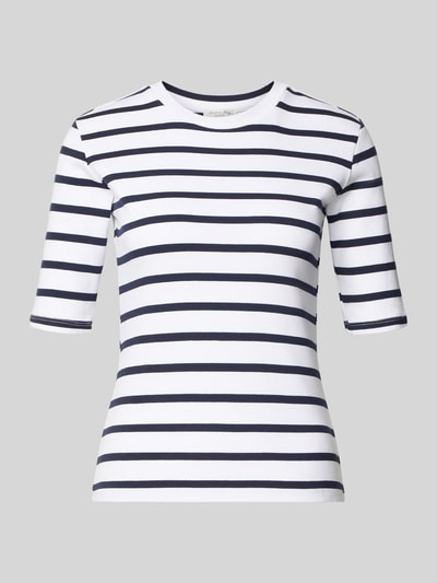 Produktfoto, Basic T-Shirt Ringel O-Neck von Christian Berg Woman, Damen T-Shirt aus Baumwoll-Elasthan-Mix, körpernaher Schnitt, halbärmeliges Ringel-Design, O-Neck, Rückenlänge bei Größe S 56 cm, weiße und dunkelblaue Streifen, glatte Textur.