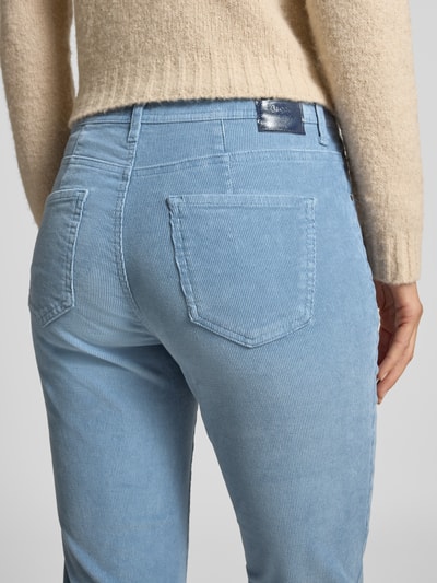 Brax Spodnie sztruksowe o kroju slim fit z mieszanki bawełny model ‘Mary’ Błękitny 3