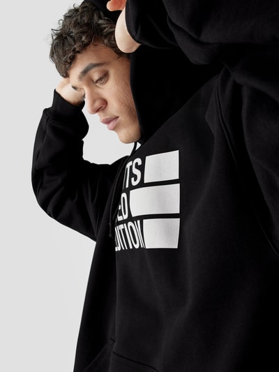 VETEMENTS Hoodie mit Label-Print Black 6