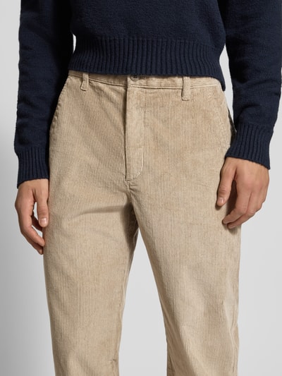 Calvin Klein Jeans Spodnie sztruksowe o kroju straight fit z wpuszczanymi kieszeniami Beżowy 3