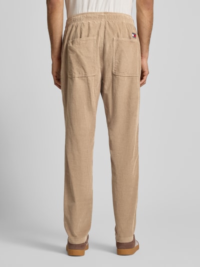 Tommy Jeans Tapered Cordhose aus reiner Baumwolle Modell 'ISAAC' Beige 5