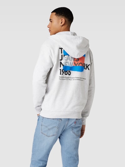 Tommy Jeans Sweatjacke mit Label-Print Modell 'GRAFFITI' Mittelgrau 5