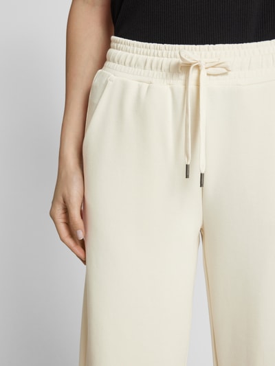 Soyaconcept Sweatpants in verkürzter Passform Offwhite 3