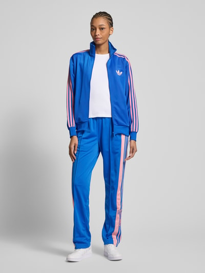 adidas Originals Straight Leg Trainingshose mit fixierten Bügelfalten Royal 1