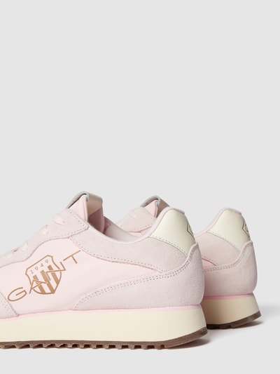 Gant Sneakers met logodetail in metallic Lichtroze - 3