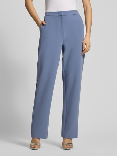Vrouwenmodel draagt Straight fit stoffen broek met viscose-aandeel model 'Daphne' van GUIDO MARIA KRETSCHMER WOMAN, blauw, frontale volledige lichaamsweergave