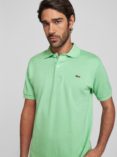 Lacoste Koszulka polo o kroju regular fit z naszywką z logo model ‘CORE PIQUE’ Jabłkowozielony 3