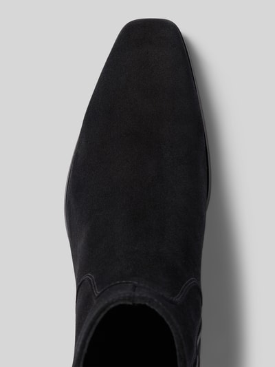 Produktfoto, schwarze Stiefeletten aus echtem Rindsleder Modell 'Bassotte' von GANT, samtartige Textur, Damen Stiefeletten von GANT