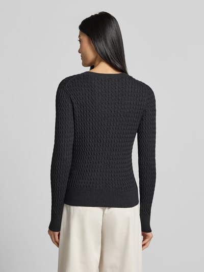 Vrouwenmodel draagt Regular Fit pullover uit puur katoen van Tommy Hilfiger in zwart met grove structuur, Dames pullover, volledig achteraanzicht