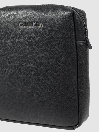 CK Calvin Klein Umhängetasche in Leder-Optik  Black 3