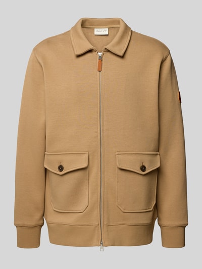 Produktfoto, Sweatjacke mit Pattentaschen Modell 'PONTE DI ROMA' von Gant in Beige, Baumwolle, lockere Passform, Umlegekragen, sichtbarer Reißverschluss, strukturierte Oberfläche.