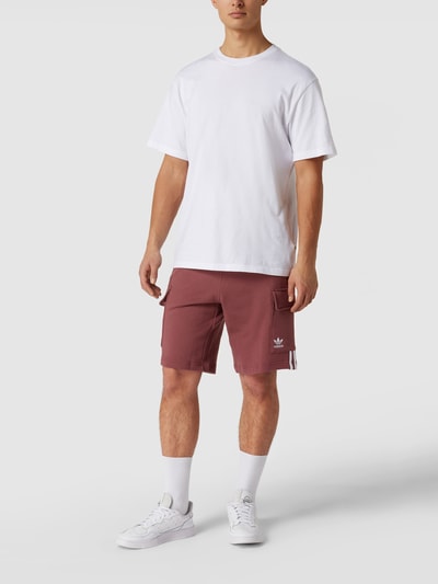 adidas Originals Sweatshorts mit Logo-Streifen Altrosa 1