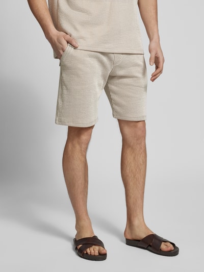 MCNEAL Slim Fit Shorts mit Eingrifftaschen Modell 'SHANE' Mittelbraun 4