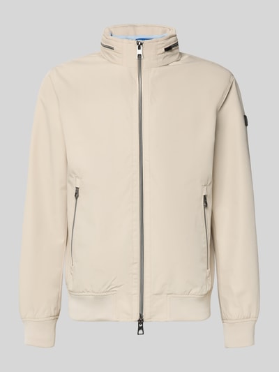 Produktfoto, Regular Fit Jacke mit Kapuze Modell 'Como' von NAUTGÅRD in Beige, Zweiwegereißverschluss, elastische Abschlüsse, glatte Textur