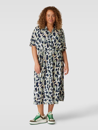 Vero Moda Curve Sukienka midi PLUS SIZE ze zwierzęcym nadrukiem model ‘MENNY’ Ciemnoniebieski 4