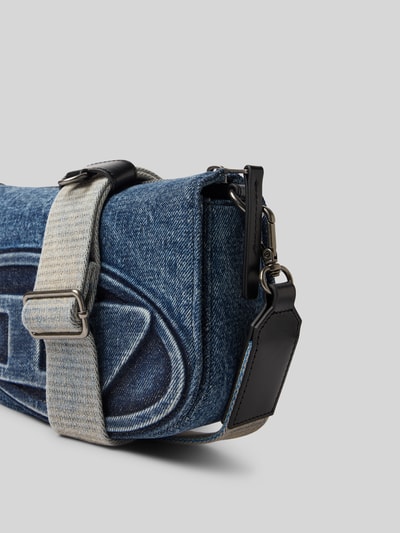 Diesel Crossbody Bag mit Label-Detail Jeansblau 3