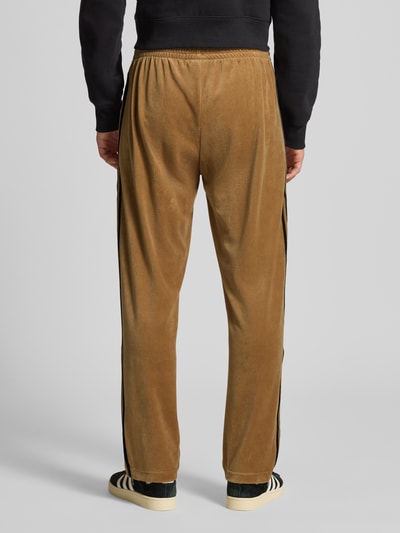 adidas Originals Spodnie dresowe o kroju relaxed fit z elastycznym pasem Średniobrązowy 5