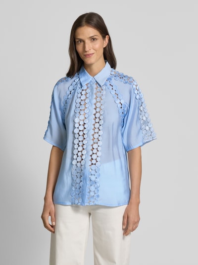 Copenhagen Muse Bluzka o kroju regular fit z krytą listwą guzikową model ‘MOLLY’ Jasnoniebieski 4