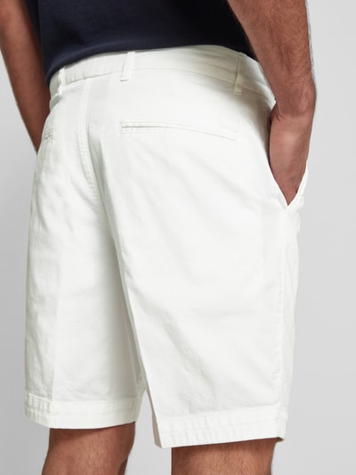 BOSS Slim Fit Shorts mit Gürtelschlaufen Modell 'Slice' Weiss 3