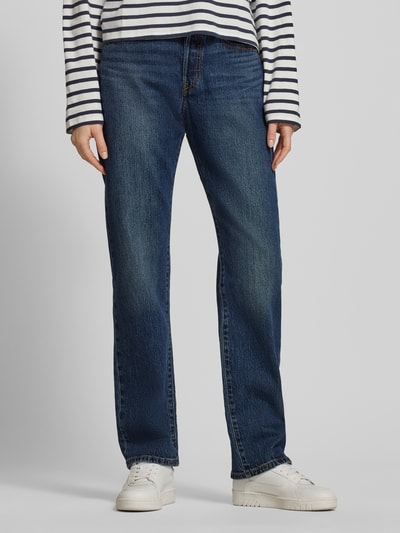 Frauenmodel trägt Jeans mit 5-Pocket-Design von Levi's®, Baumwoll-Elasthan-Mix, Gerader-Schnitt, dunkelblau, Nahaufnahme Oberkörper