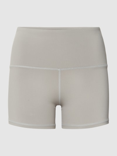 Review Shorts mit Inside-Out-Nähten Khaki 2