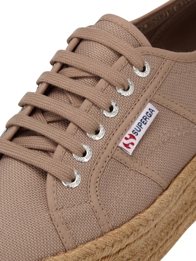 Superga Sneakersy z kanwy z podeszwą na platformie Szarobrązowy 2