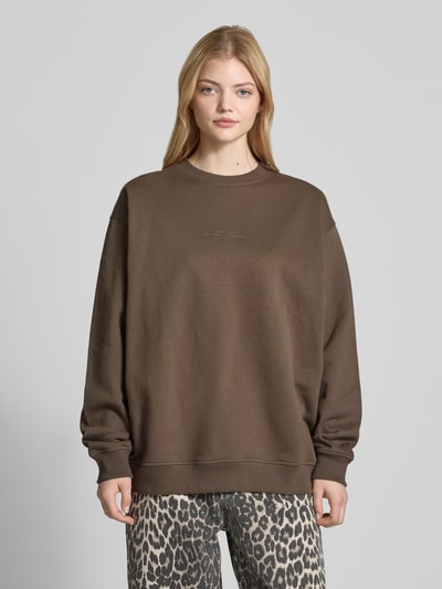 Karo Kauer Oversized Sweatshirt mit Label-Print Oliv 4